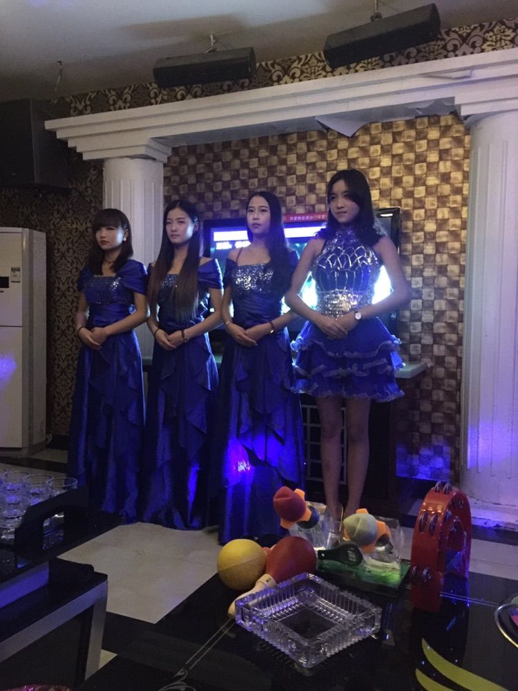 酒店經紀揭開到酒店上班的心中迷思｜破除恐懼、正確認識酒店工作 / 作者:酒店少爺 