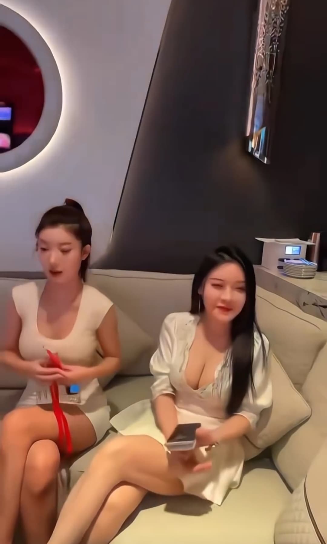 酒店小姐在店內上班時解決宿醉的方式 快速解酒技巧 實戰教學 / 作者:酒店經紀 