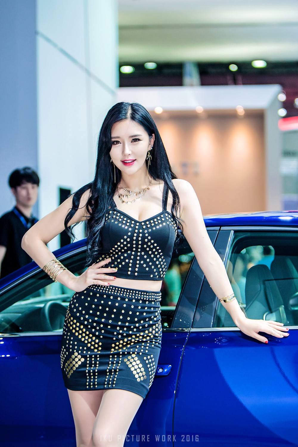 攝影︰韓國車展上的美女模特系列1︰這高跟鞋也是醉了/ 作者: / 來源: